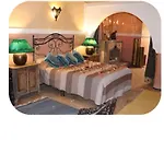Maisonhote Kc